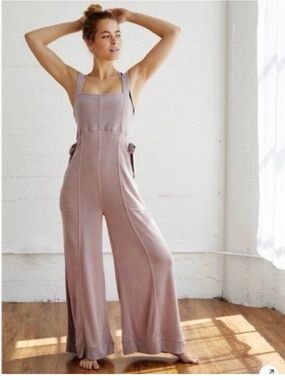 FREE PEOPLE MOVEMENT Taupe Cinch Waist Wide Leg Comfy Sleeveless Jumpsuit XS